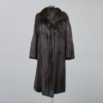 525099 Mink coat